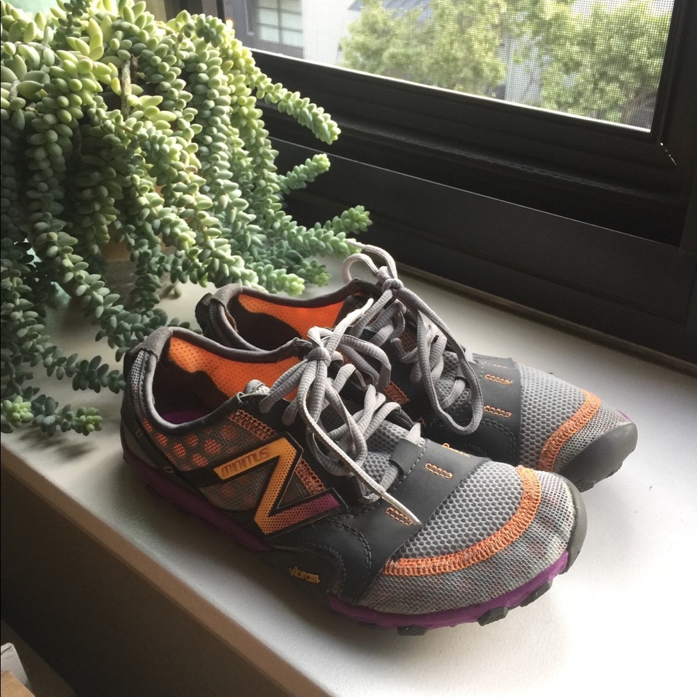 LIKE NEW New Balance Vibram® sneakers US7.5 $128